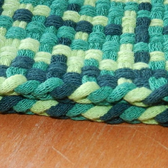 Set of 2 Handmade Artisan Woven Loomed Irish Spring Potholders Hot Pads Trivets - Picture 4 of 9